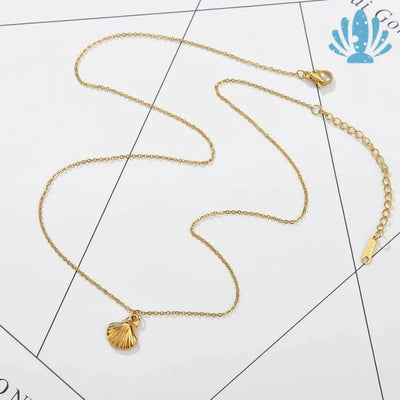 Gold seashell necklace
