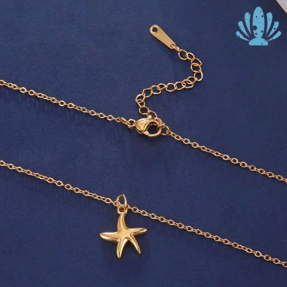 Gold starfish necklace