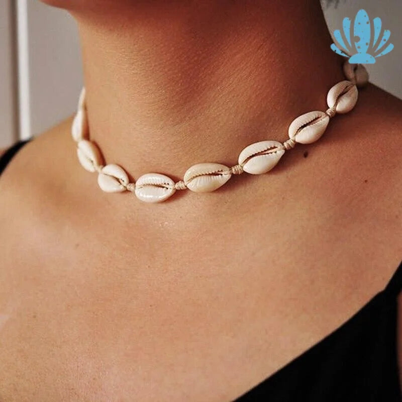 Mini shell necklace