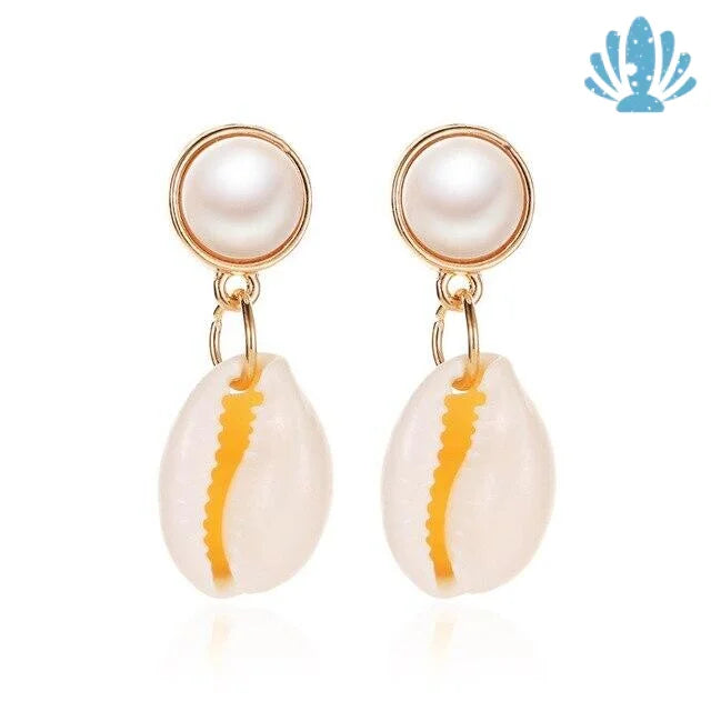 Pearl shell earrings