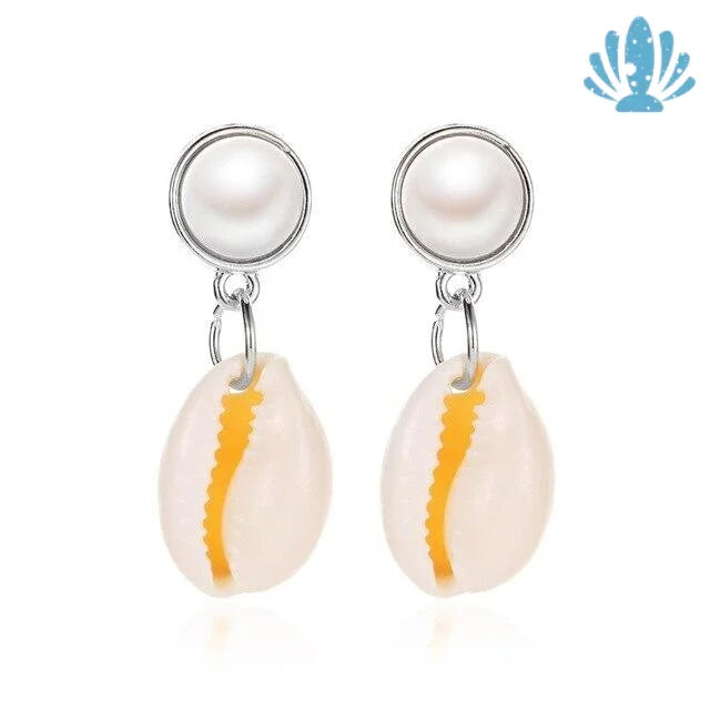 Pearl shell earrings