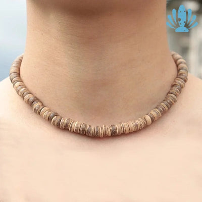 Puka shell necklace 90s