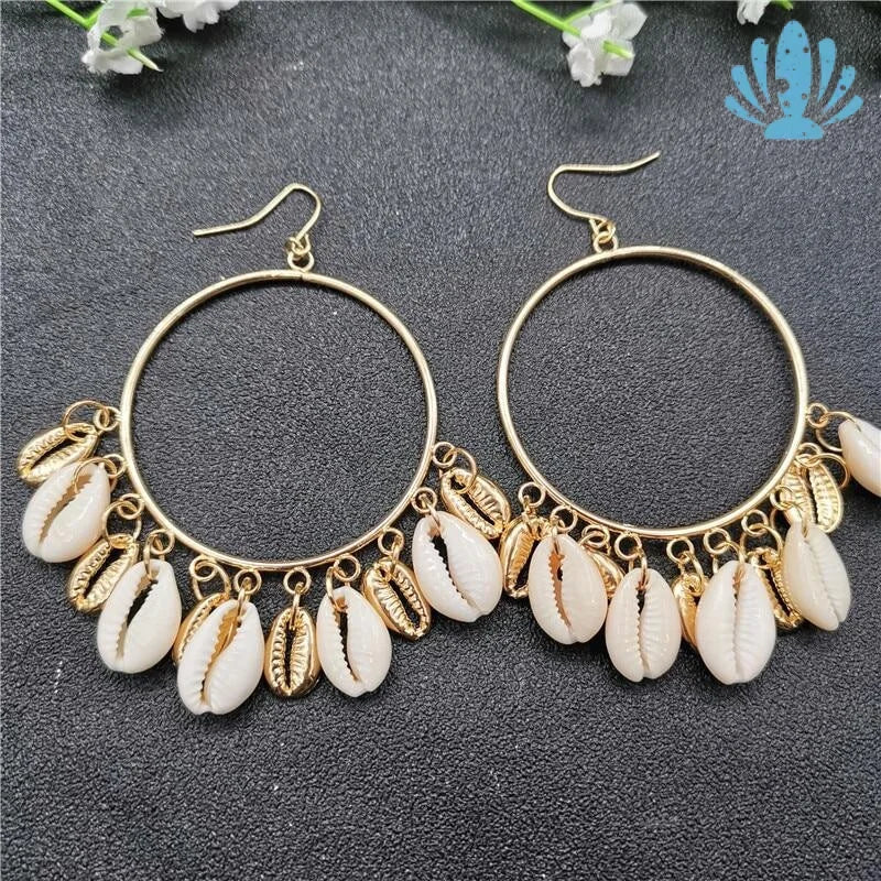 Shell hoop earrings