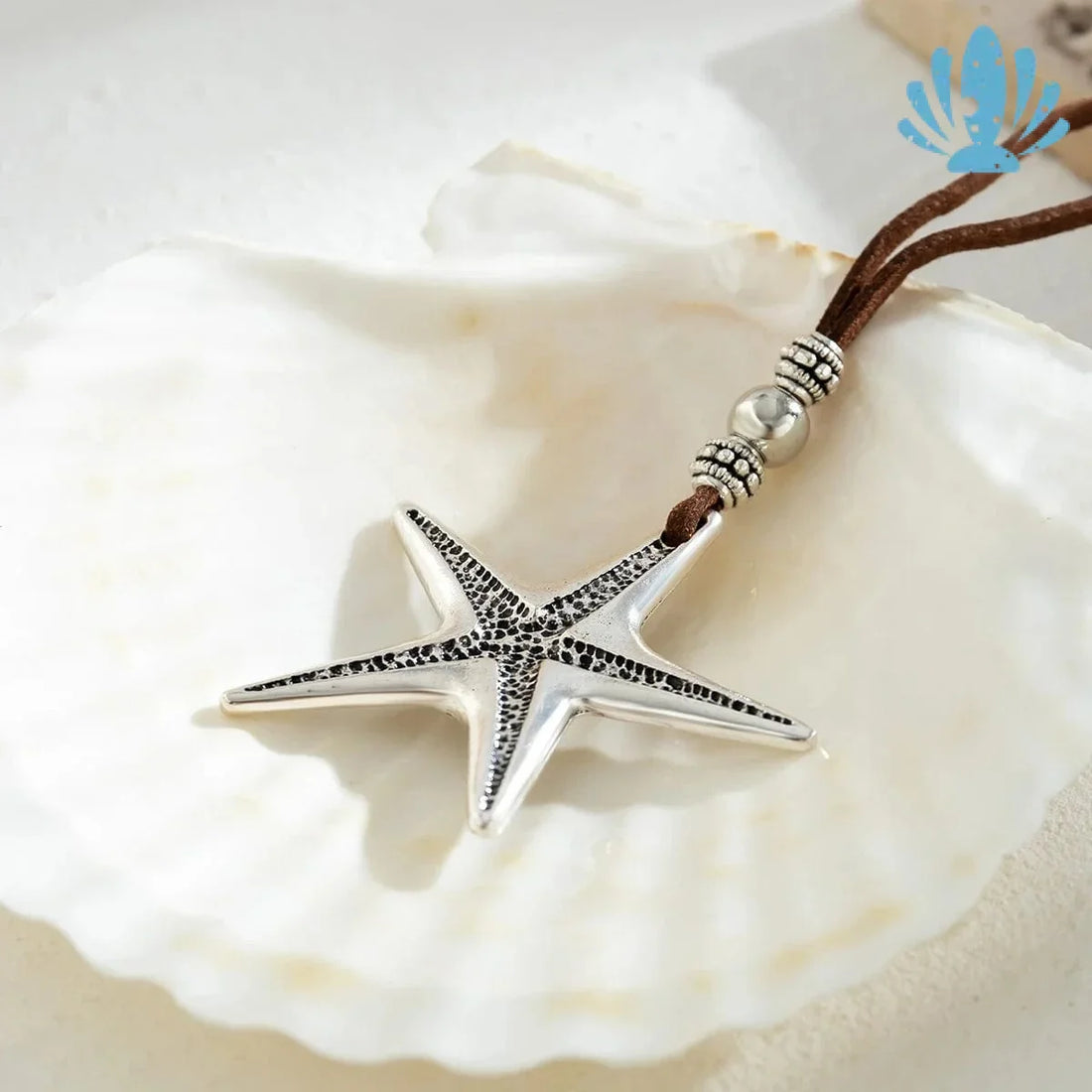 Starfish pendant necklace