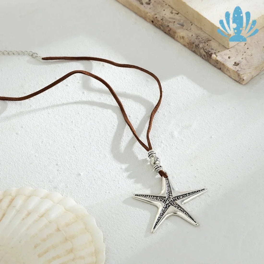 Starfish pendant necklace