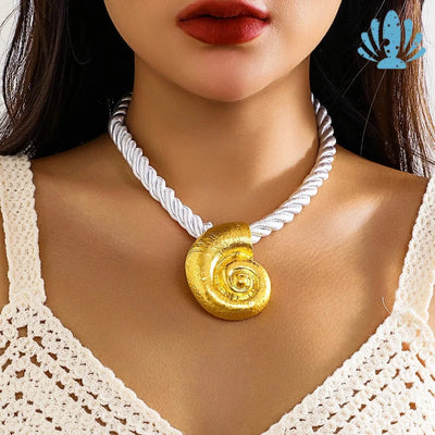 Vanessa seashell necklace