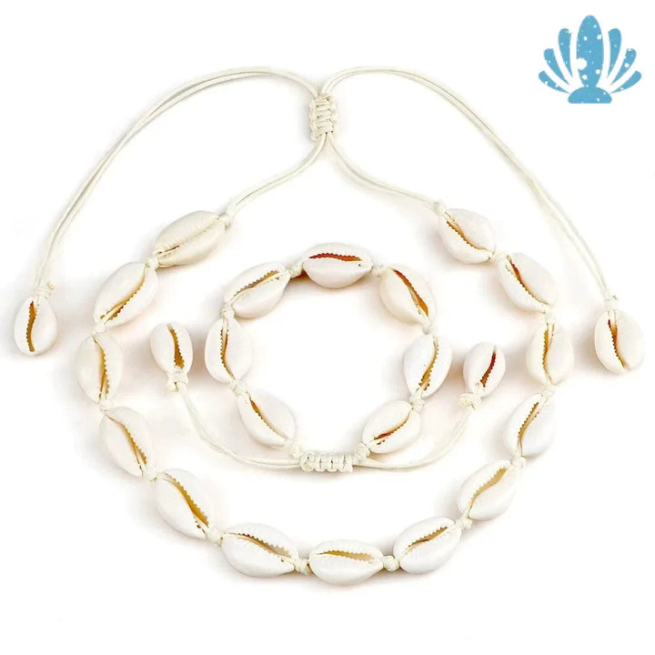 White seashell necklace