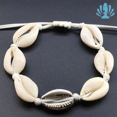 White shell bracelet