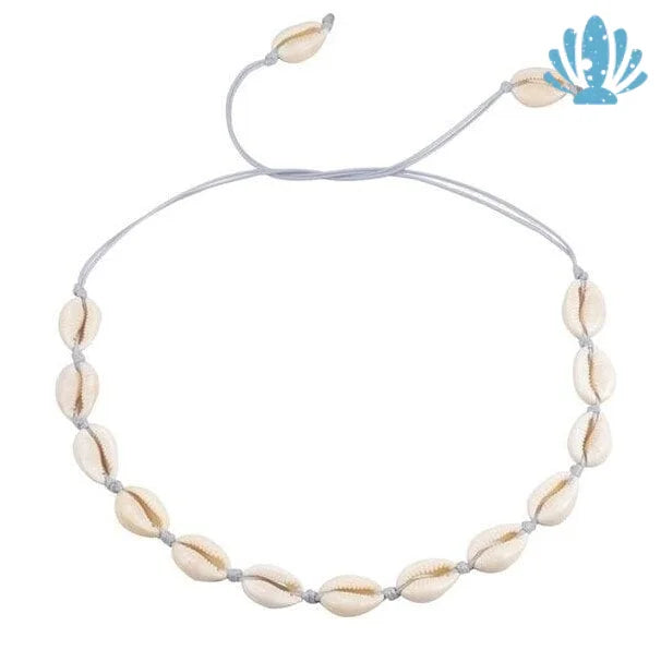 White shell necklace